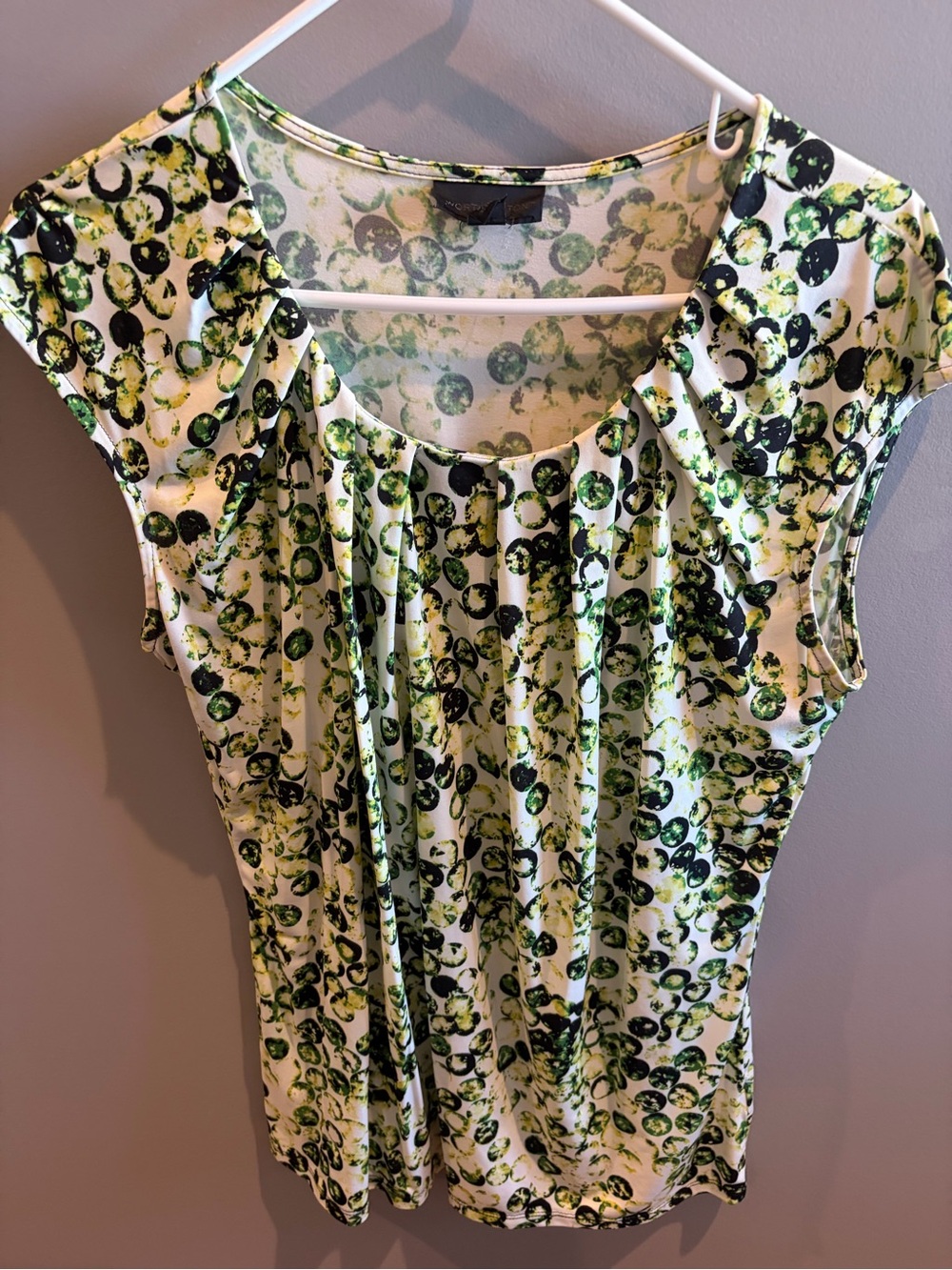 Worthington Cap-Sleeve Printed Women’s Top in Green and Black